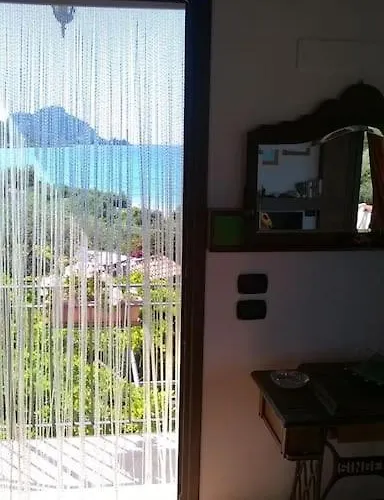 Casa Plaja Degli Uccelli Apartamento *